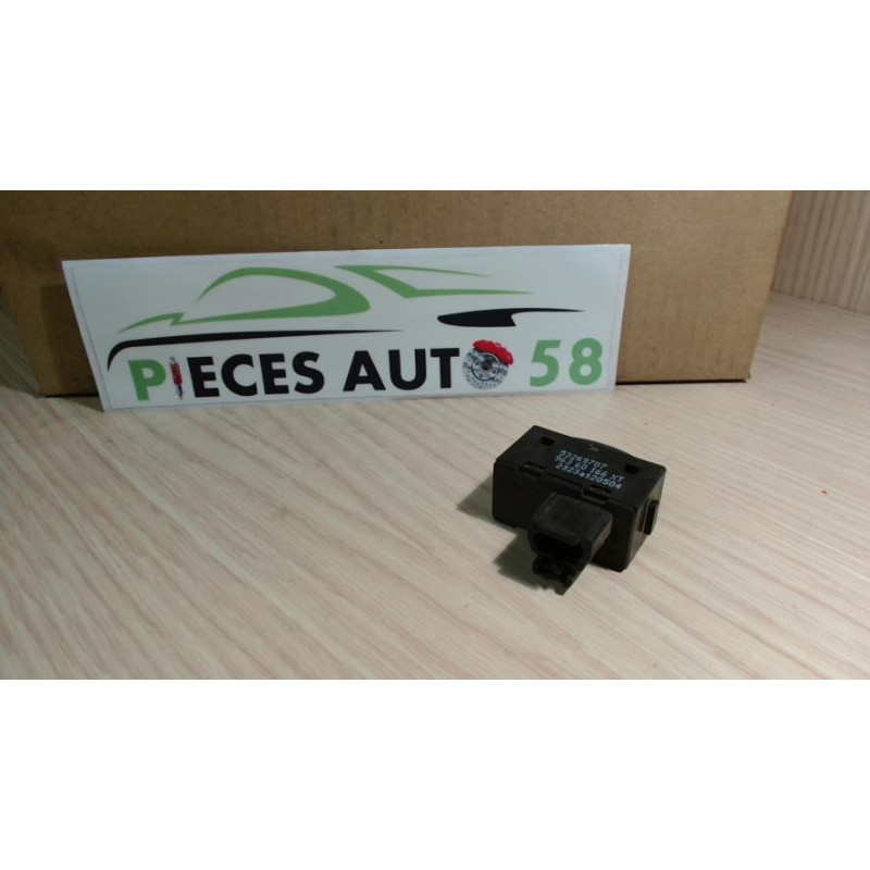 Interrupteur de leve vitre PEUGEOT  d’occasion