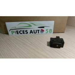 Interrupteur de leve vitre PEUGEOT  d’occasion