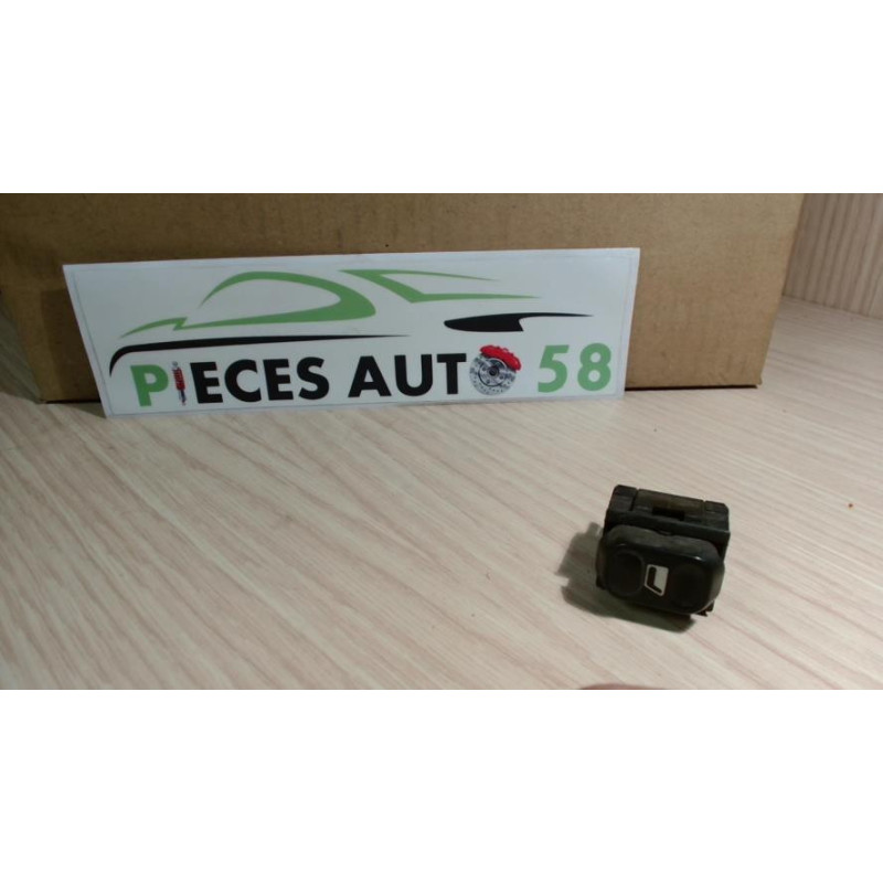 Interrupteur de leve vitre CITROEN BERLINGO 1 PHASE 2 d’occasion