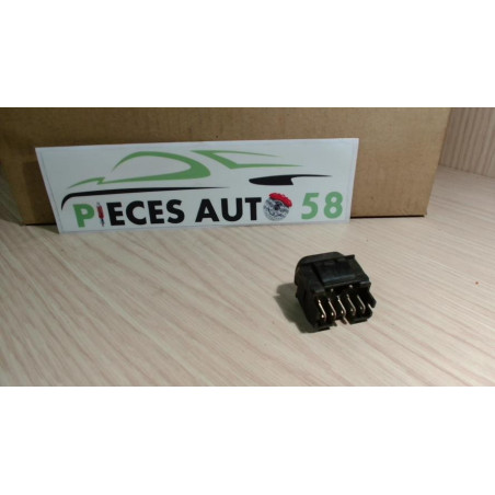 Interrupteur de leve vitre CITROEN BERLINGO 1 PHASE 2 d’occasion