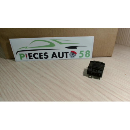 Interrupteur de leve vitre CITROEN BERLINGO 1 PHASE 2 d’occasion