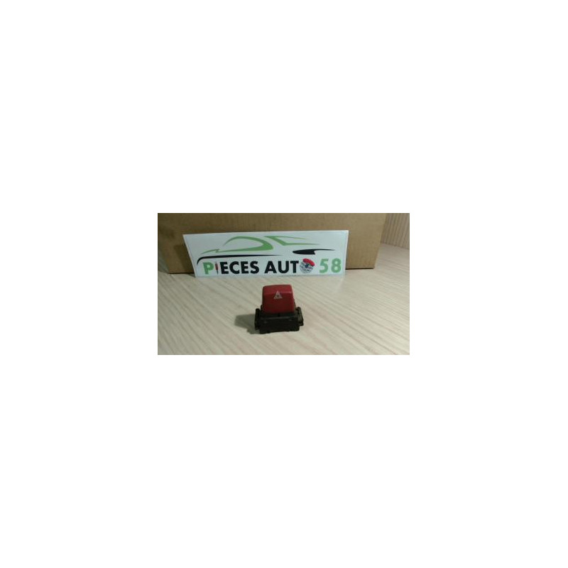 Bouton de warning RENAULT  d’occasion