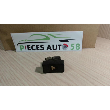 Bouton de warning RENAULT  d’occasion
