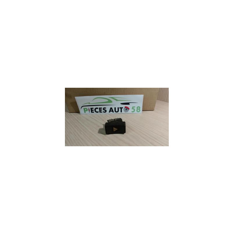 Bouton de warning RENAULT  d’occasion