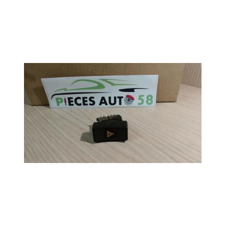 Bouton de warning RENAULT  d’occasion