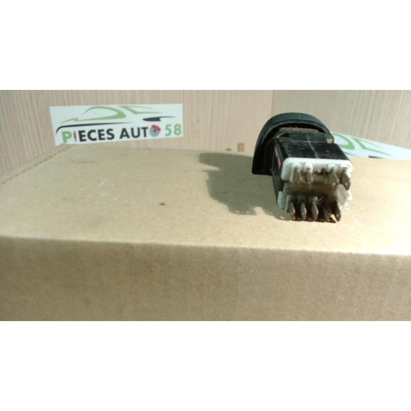 Bouton de warning RENAULT  d’occasion