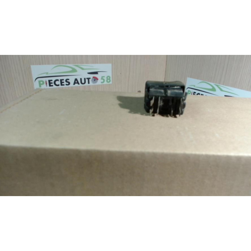 Bouton de warning RENAULT  d’occasion