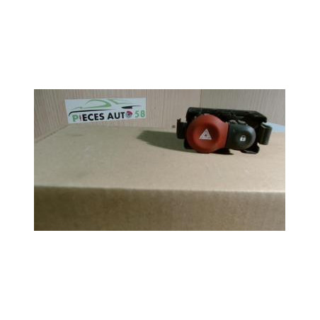 Bouton de warning RENAULT  d’occasion