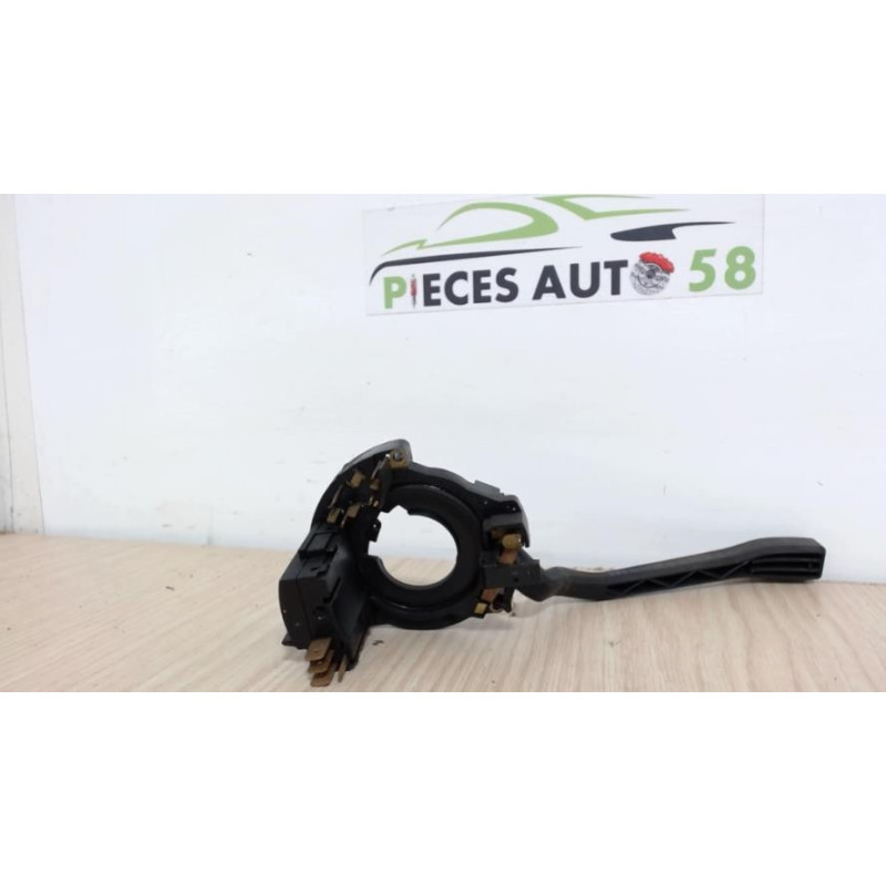 Commodo d'essuie glaces VOLKSWAGEN  d’occasion
