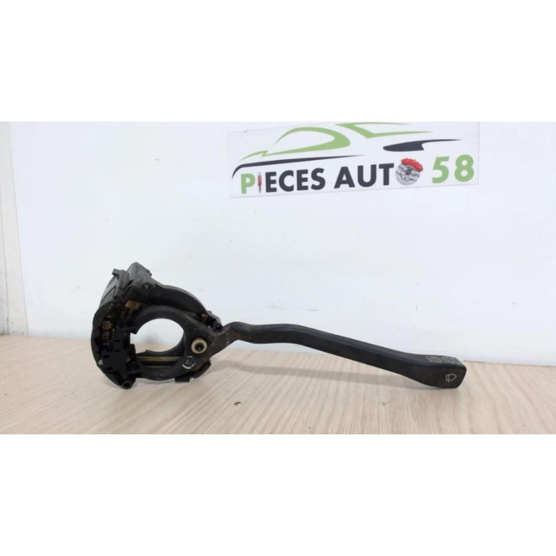 Commodo d'essuie glaces VOLKSWAGEN  d’occasion