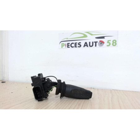 Commande autoradio FORD 1.8D 90 8V TURBO d’occasion