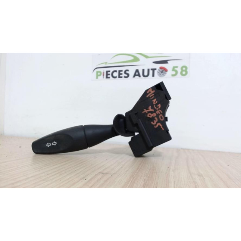 Commodo phare FORD MONDEO 2 d’occasion