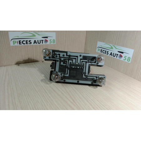 Platine feu arriere gauche RENAULT CLIO 1 PHASE 2 d’occasion