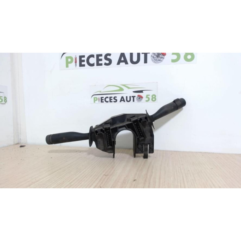 Com (Bloc Contacteur Tournant+Commodo Essuie Glace+Commodo Phare) FORD KA 1 PHASE 1 d’occasion