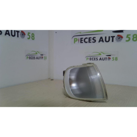 Optique avant secondaire droit (feux)(clignotant) VOLKSWAGEN  d’occasion