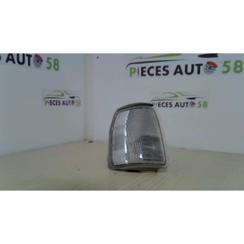 Optique avant secondaire droit (feux)(clignotant) FIAT  d’occasion
