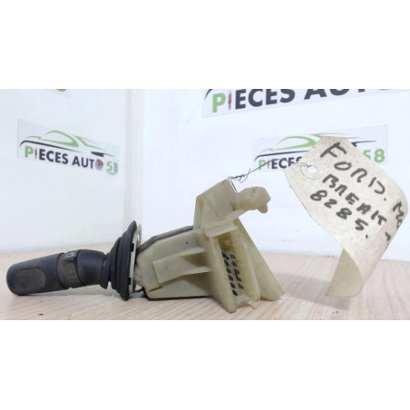 Commodo d'essuie glaces FORD 1.8D 90 8V TURBO d’occasion