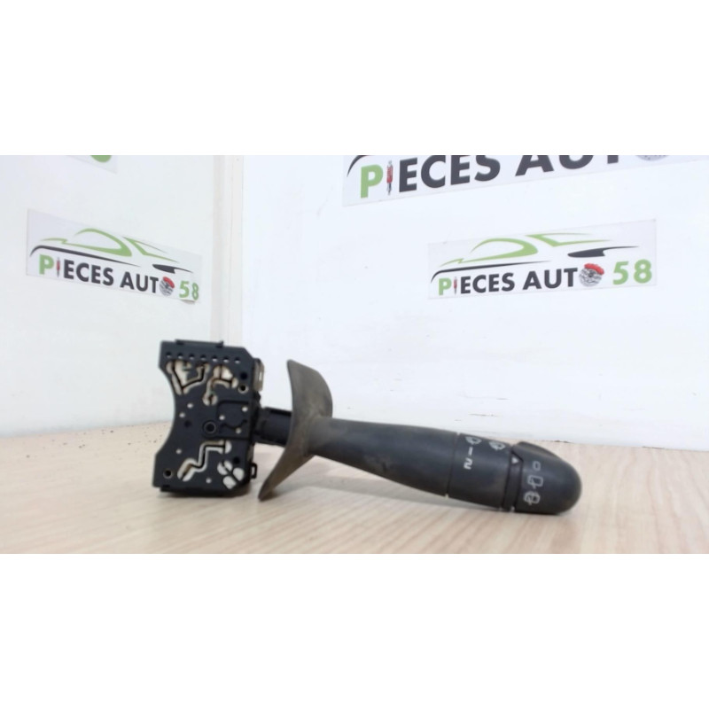 Commodo d'essuie glaces RENAULT  d’occasion