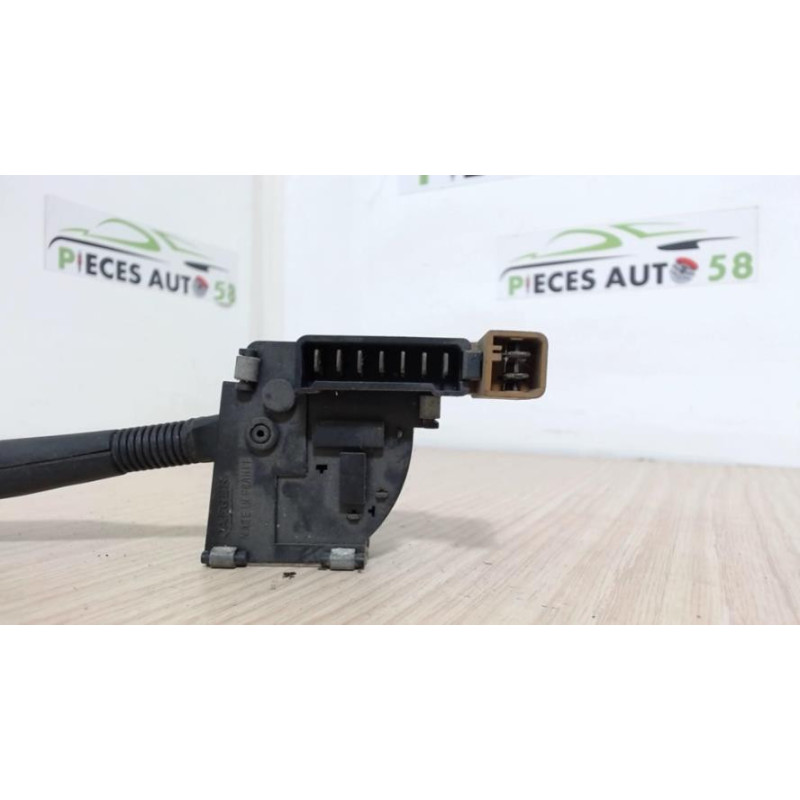 Commodo d'essuie glaces PEUGEOT  d’occasion