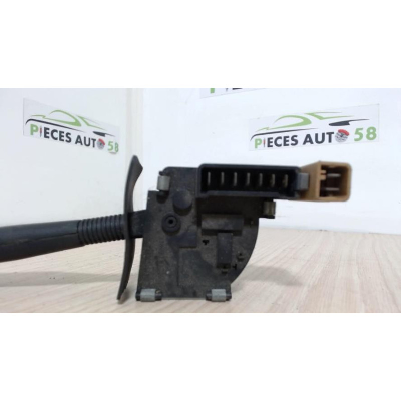 Commodo d'essuie glaces PEUGEOT  d’occasion