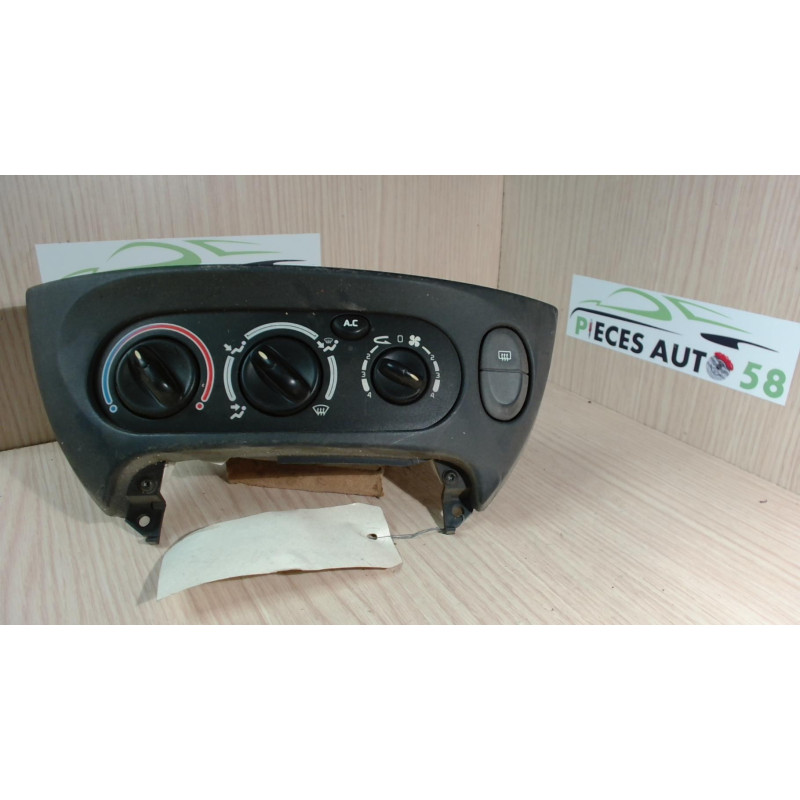 Commande chauffage RENAULT MEGANE 1 PHASE 2 d’occasion