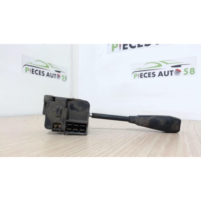 Commodo d'essuie glaces PEUGEOT  d’occasion