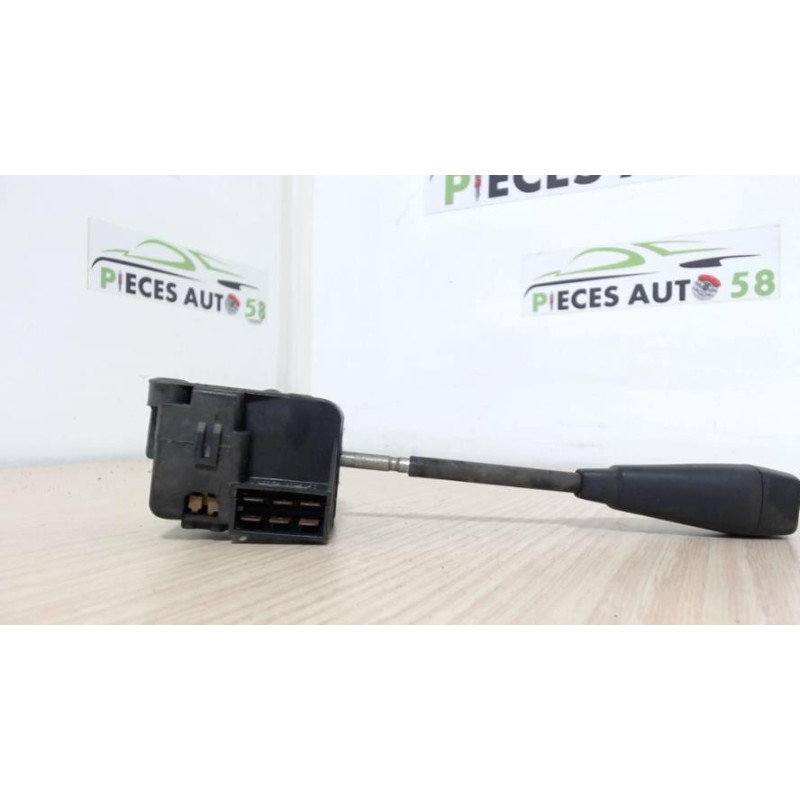 Commodo d'essuie glaces PEUGEOT  d’occasion