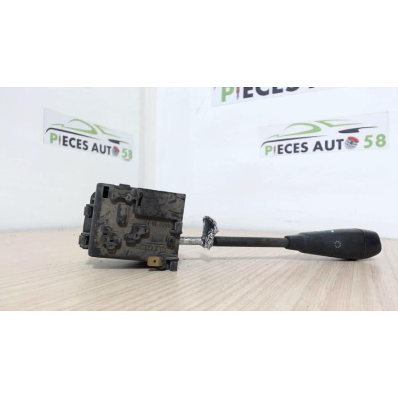 Commodo d'essuie glaces PEUGEOT  d’occasion