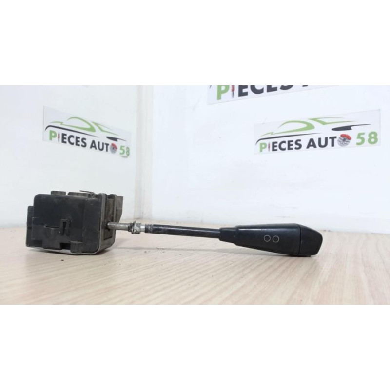 Commodo d'essuie glaces PEUGEOT  d’occasion