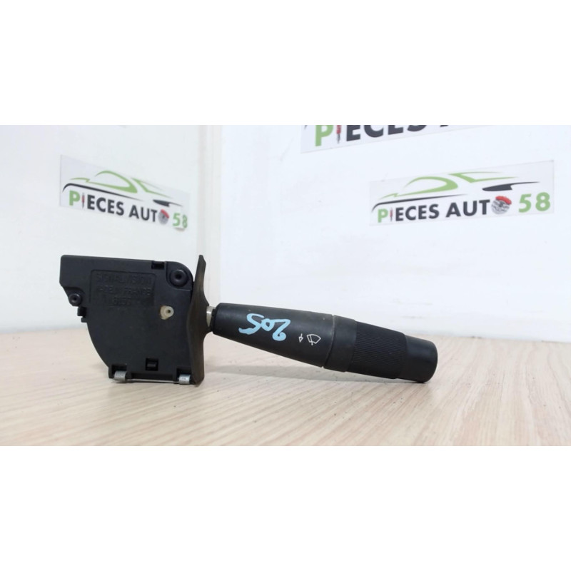 Commodo d'essuie glaces PEUGEOT 205 PHASE 2 d’occasion