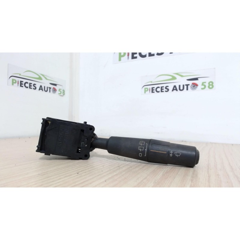 Commodo d'essuie glaces PEUGEOT 106 PHASE 1 d’occasion