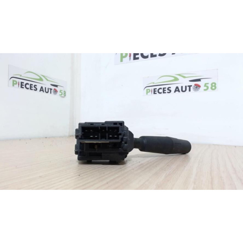 Commodo d'essuie glaces PEUGEOT 106 PHASE 1 d’occasion