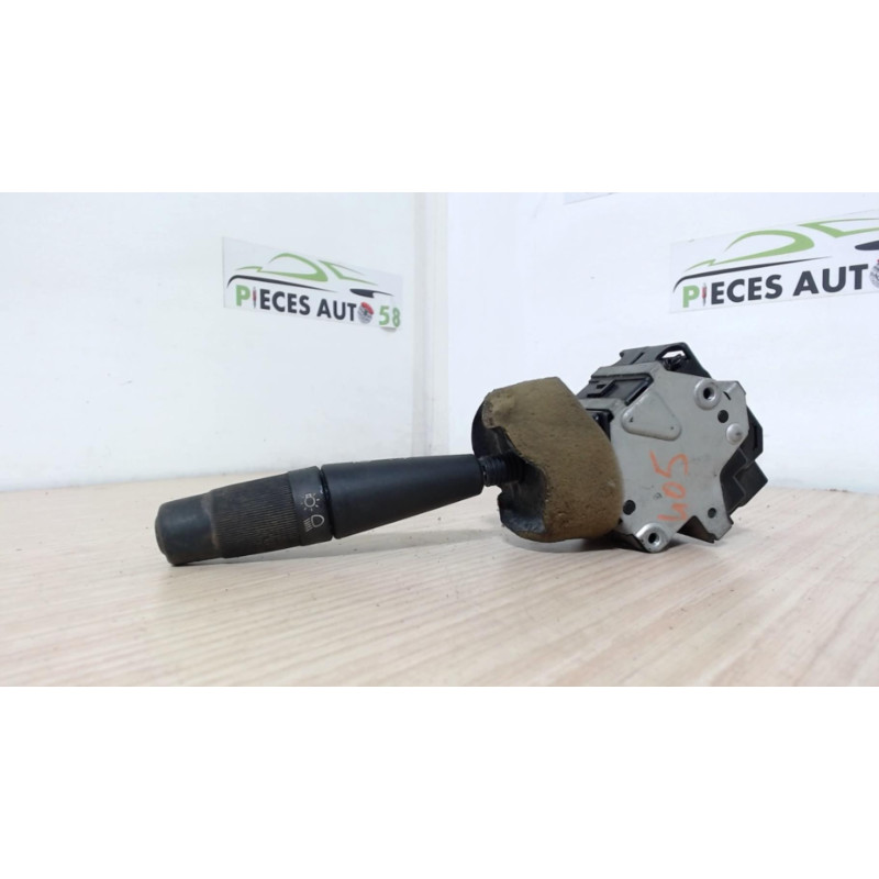 Commodo phare PEUGEOT 405 PHASE 1 d’occasion