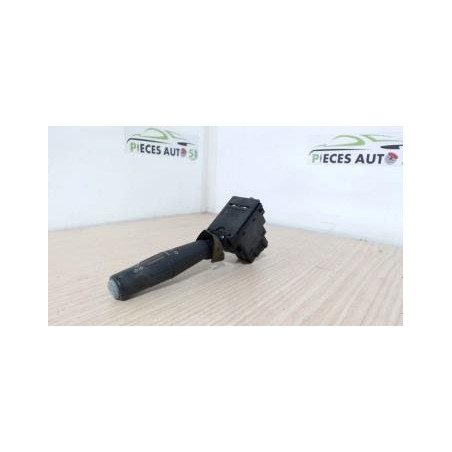 Commodo phare PEUGEOT 1.1I 60 8V d’occasion