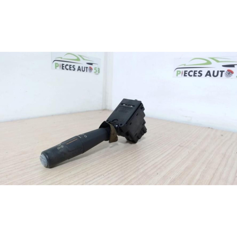 Commodo phare PEUGEOT 1.1I 60 8V d’occasion