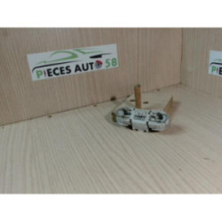 Platine feu arriere droit RENAULT  d’occasion
