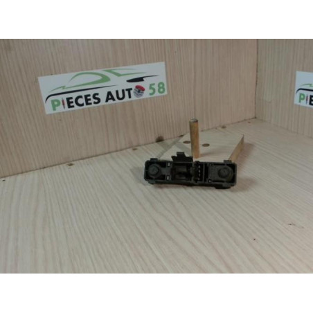 Platine feu arriere droit RENAULT  d’occasion