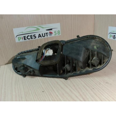 Platine feu arriere droit PEUGEOT 107 PHASE 1 d’occasion