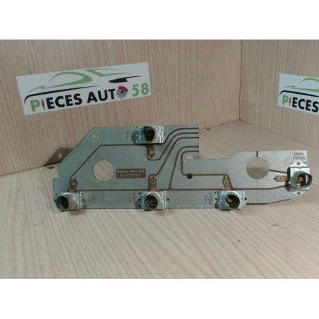 Platine feu arriere droit PEUGEOT  d’occasion