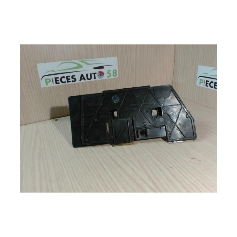 Platine feu arriere gauche RENAULT  d’occasion