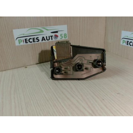 Platine feu arriere droit RENAULT  d’occasion