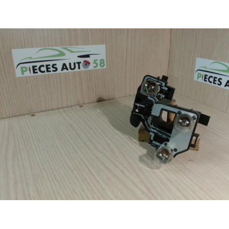 Platine feu arriere gauche PEUGEOT 206 PHASE 2 d’occasion