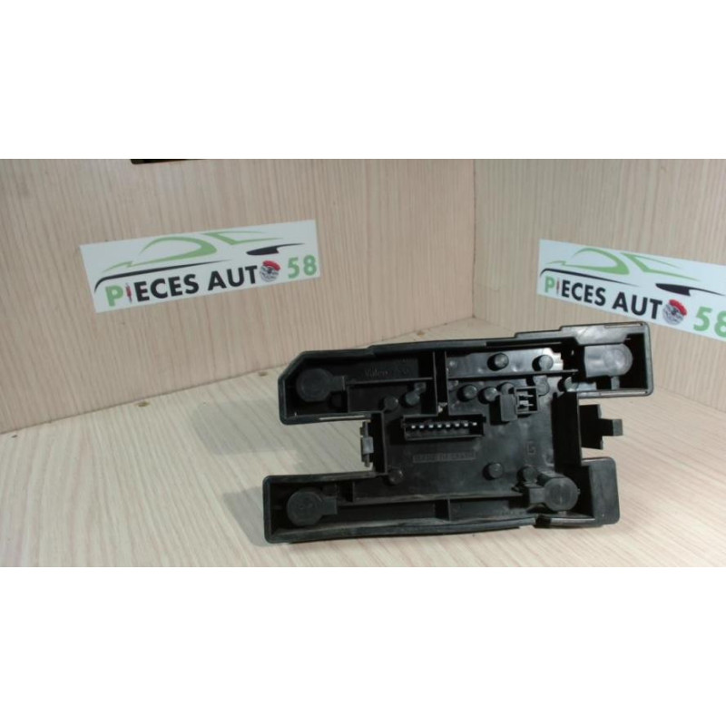 Platine feu arriere gauche RENAULT CLIO 1 PHASE 2 d’occasion