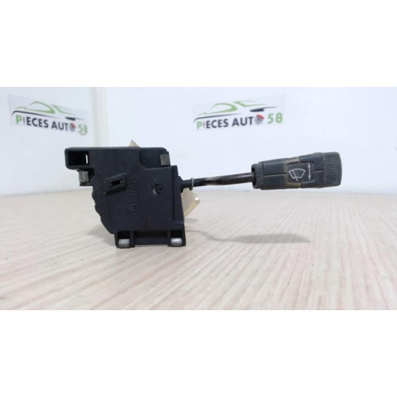 Commodo d'essuie glaces RENAULT R5 PHASE 2 d’occasion