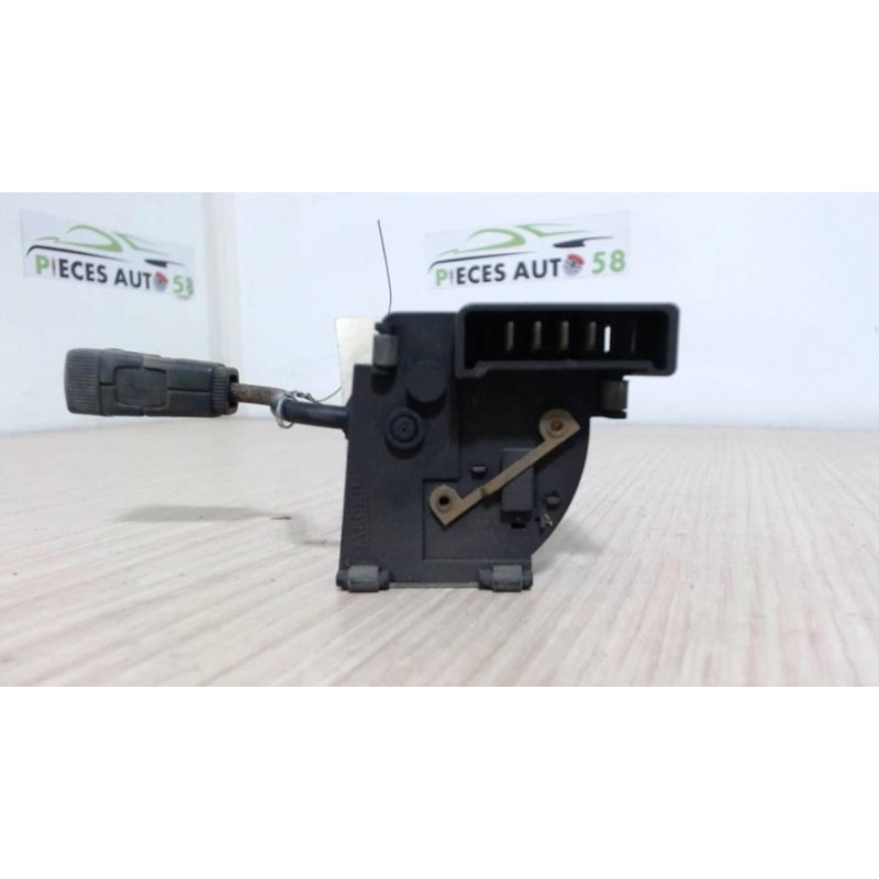 Commodo d'essuie glaces RENAULT R5 PHASE 2 d’occasion