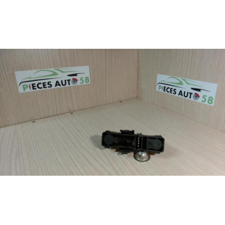 Platine feu arriere gauche RENAULT LAGUNA 1 PHASE 2 d’occasion