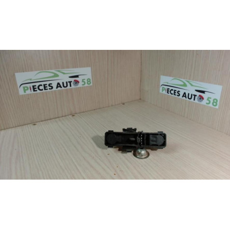 Platine feu arriere gauche RENAULT LAGUNA 1 PHASE 2 d’occasion