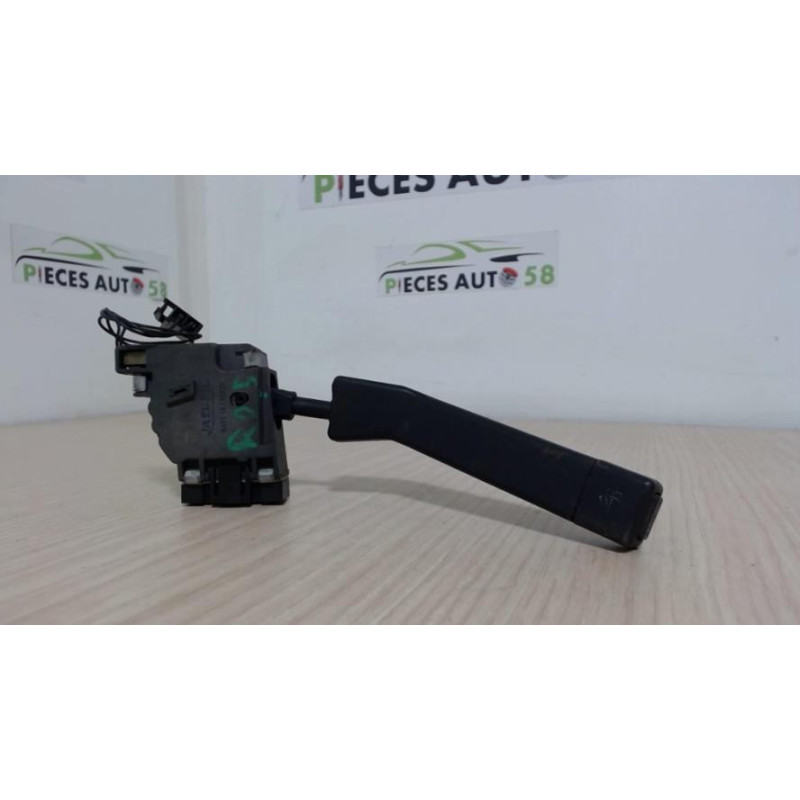 Commodo d'essuie glaces RENAULT  d’occasion