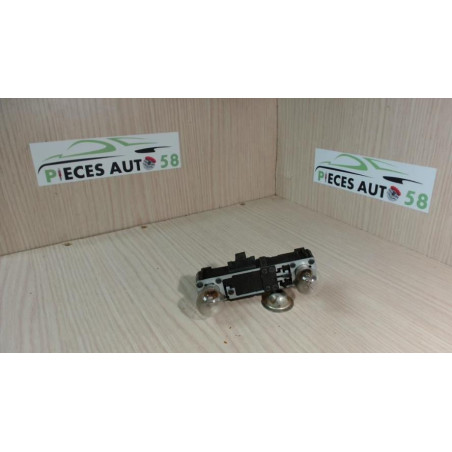 Platine feu arriere gauche RENAULT LAGUNA 1 PHASE 2 d’occasion