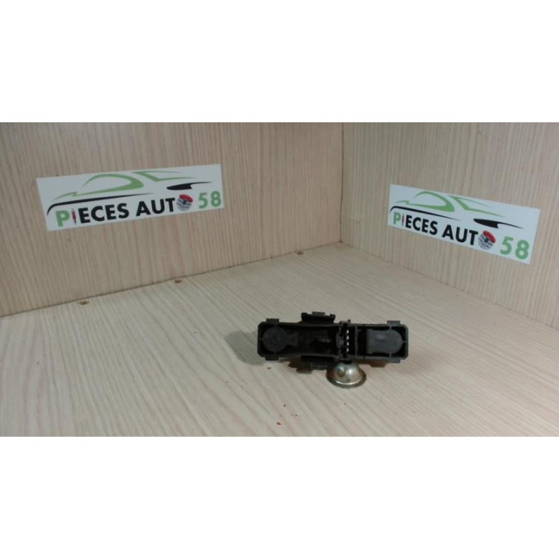 Platine feu arriere gauche RENAULT LAGUNA 1 PHASE 2 d’occasion